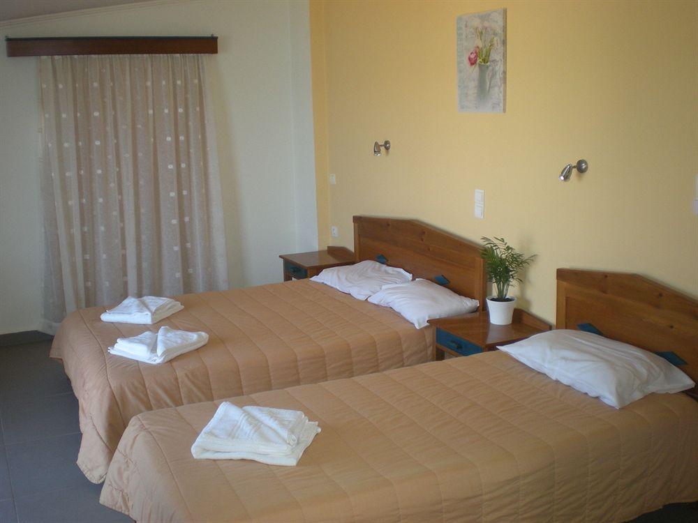 Mesogios Beach Korfalonas Bagian luar foto