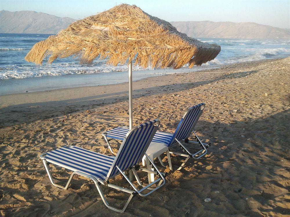 Mesogios Beach Korfalonas Bagian luar foto